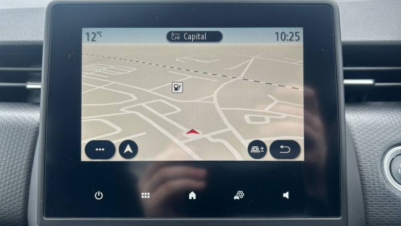 Renault Clio 1.0 TCe 100 Iconic 5dr Petrol Hatchback